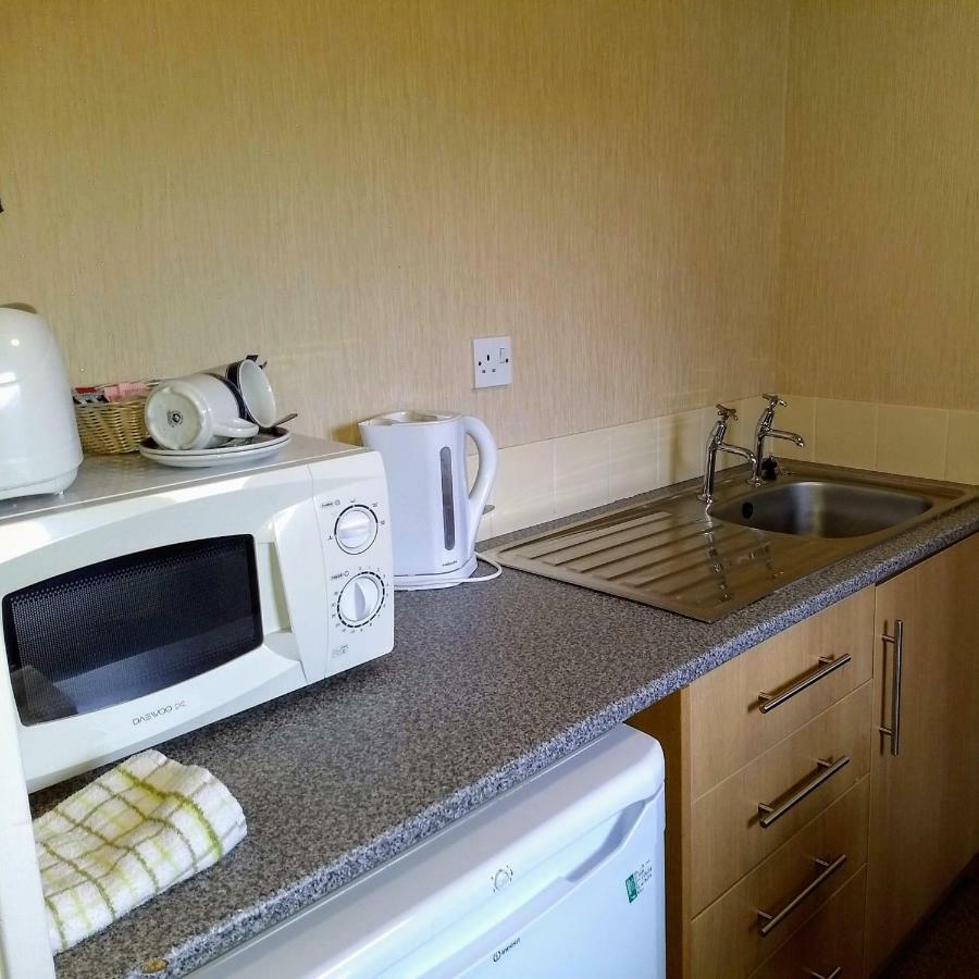 The Weigh Inn Lodges Терсо Екстер'єр фото
